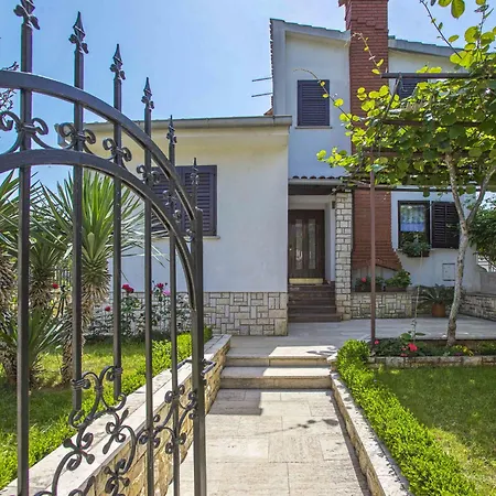 Danica-2 By Interhome * Peroj