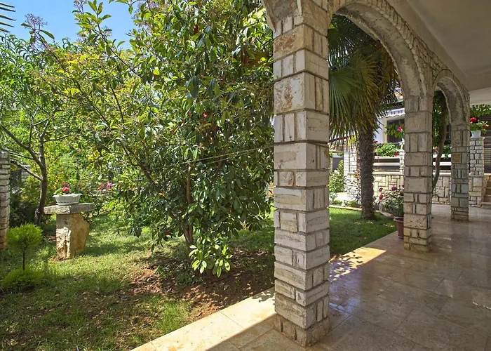 Danica-2 By Interhome 아파트 페로이